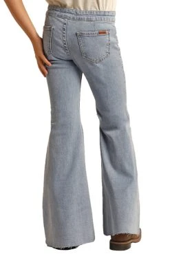 High Rise Extra Stretch Bell Bottom Jeans (RRGD7PR0SE)
