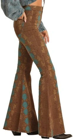 High Rise Stretch Snake Skin Bell Bottom Jeans -RodeoRave RRWD7PRZR4 AZ 72449.1661198550