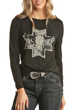 Skull Graphic Long Sleeve Tee
